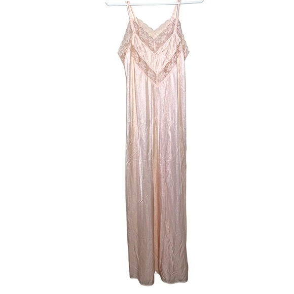 Vintage Gilead 70’s Light Pink Maxi Nightgown Size Small - Picture 1 of 12